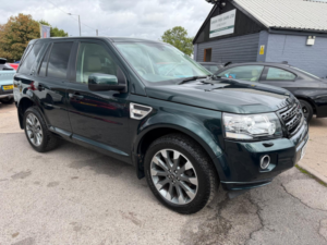 2013 Land Rover Freelander 2 2.2 Sd4 Hse Lux SUV 5dr Diesel Commandshift 4WD Euro 5 (190 Ps) in Green — image 2