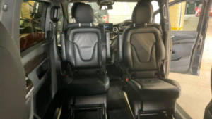 2021 Mercedes-Benz Eqv Eqv 300e 90kwh Sport MPV 5dr Electric Auto (204 Ps) in Black — image 5