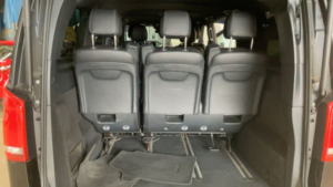 2021 Mercedes-Benz Eqv Eqv 300e 90kwh Sport MPV 5dr Electric Auto (204 Ps) in Black — image 6