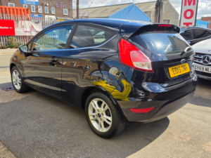 2015 Ford Fiesta 1.25 Zetec Hatchback 3dr Petrol Manual Euro 6 (82 Ps) in Black — image 6