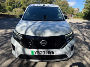 2023 Nissan Townstar Tekna L1 in White — image 3