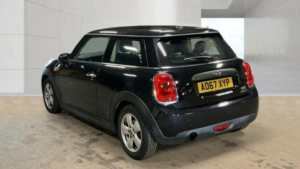 2017 MINI Hatch 1.2 One Euro 6 (s/s) 3dr in Black — image 3