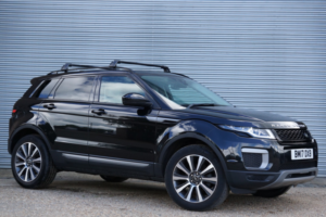 2017 Land Rover Range Rover Evoque 2.0 Ed4 Se in Black — image 2