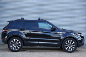 2017 Land Rover Range Rover Evoque 2.0 Ed4 Se in Black — image 3
