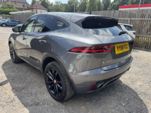 2018 Jaguar E-Pace 2.0 D180 R-Dynamic S SUV 5dr Diesel Auto AWD Euro 6 (s/s) (180 Ps) in Grey — image 4
