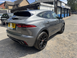 2018 Jaguar E-Pace 2.0 D180 R-Dynamic S SUV 5dr Diesel Auto AWD Euro 6 (s/s) (180 Ps) in Grey — image 5