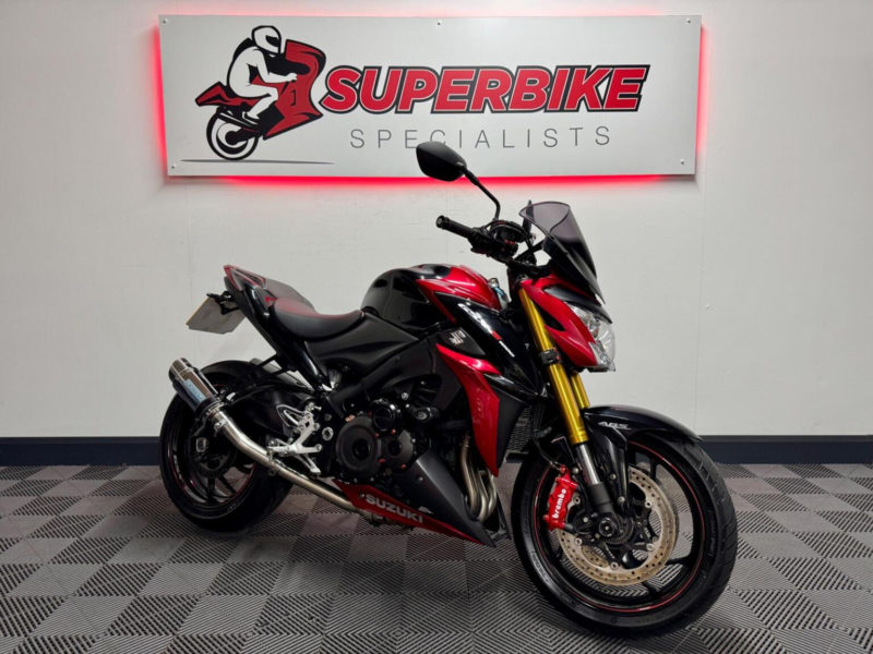 2016 Suzuki Gsx-S1000 1000 Abs in Red — image 1