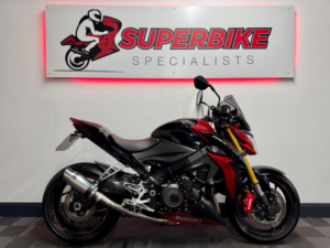 2016 Suzuki Gsx-S1000 1000 Abs in Red — image 2