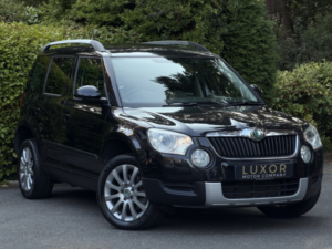 2013 Skoda Yeti 2.0 Tdi Elegance in Black — image 2