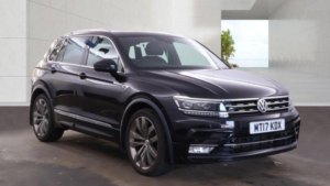 2017 Volkswagen Tiguan 2.0 Tdi Bluemotion Tech R-Line DSG 4motion Euro 6 (s/s) 5dr in Black — image 2