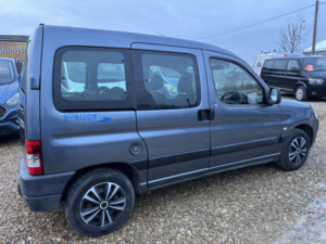 2009 Peugeot Partner 1.4 Wav Wheelchair Accessible Vehicle Combi in Grey — image 2