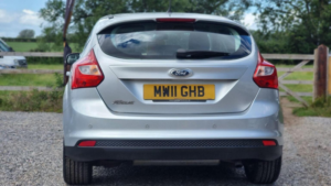 2011 Ford Focus 1.6 Zetec Euro 5 5dr in Silver — image 6