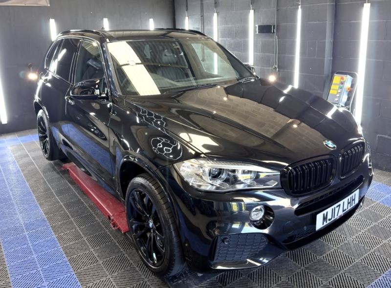 2017 BMW X5 3.0 X5 M50d M Sport Plus in Black — image 1