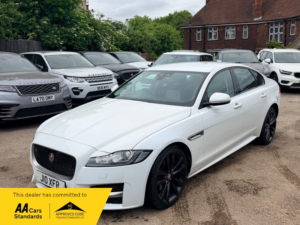 2017 Jaguar Xf