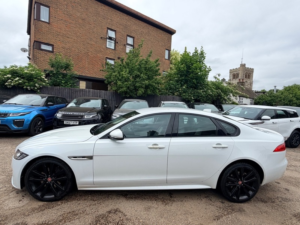 2017 Jaguar Xf D R-Sport in White — image 4