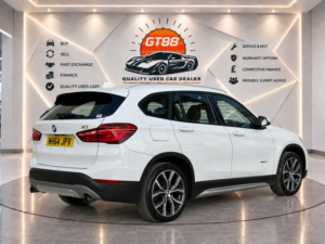 2015 BMW 1 Series 2015 BMW X1 Xdrive X20i Xline in White — image 2