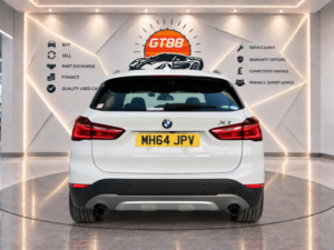 2015 BMW 1 Series 2015 BMW X1 Xdrive X20i Xline in White — image 6