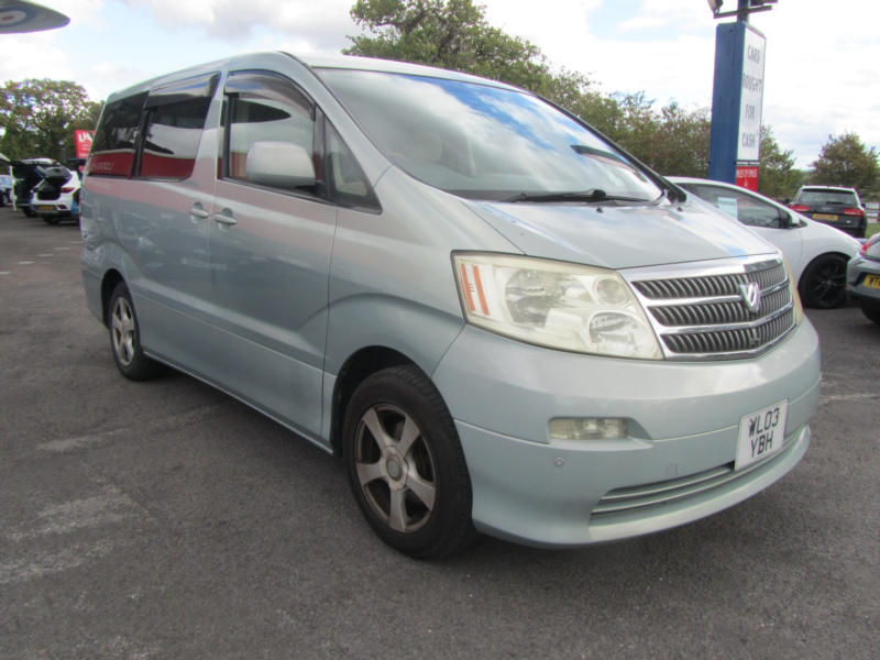 2003 Toyota Alphard 2.4 in Silver — image 1