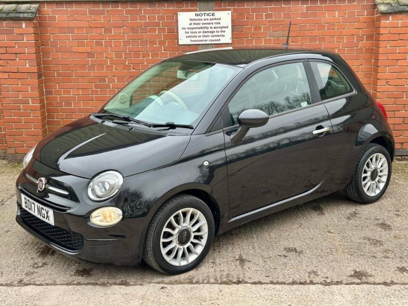 2017 Fiat 500 1.2 Eco Pop Star Euro 6 (s/s) 3dr in Black — image 1