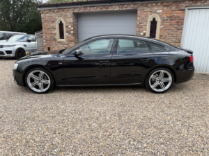 2012 Audi A5 3.0 Tdi V6 S Line in Black — image 3