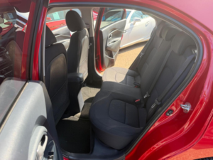 2015 Kia Rio 1.4 Ecodynamics 2 Euro 6 (s/s) 5dr in Red — image 5