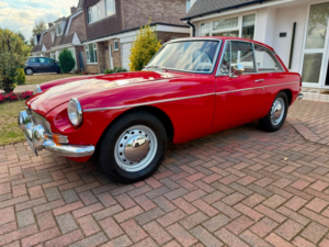1966 MG Mgb Gt 1.8 Coupe in Red — image 6