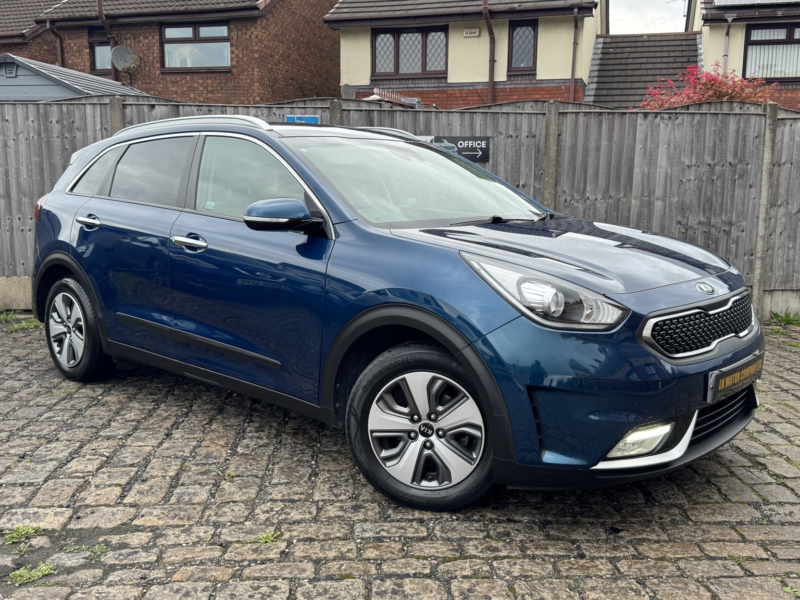 2019 Kia Niro 1.6 H Gdi 2 in Blue — image 1