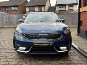 2019 Kia Niro 1.6 H Gdi 2 in Blue — image 5