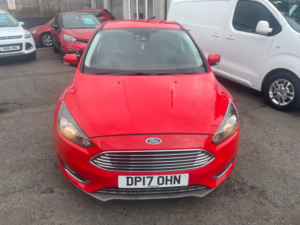 2017 Ford Focus 1.0t Ecoboost Titanium Hatchback 5dr Petrol Manual Euro 6 (s/s) (125 Ps) in Red — image 2