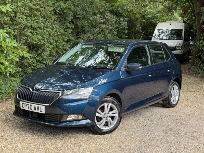 2020 Skoda Fabia 1.0 Tsi Se in Blue — image 1