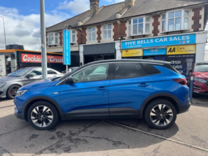 2019 Vauxhall Grandland X 1.2 Turbo Sport Nav Euro 6 (s/s) 5dr in Blue — image 2