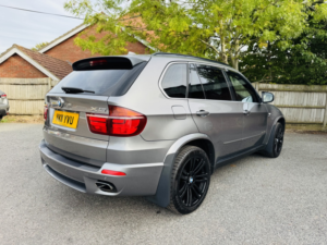 2011 BMW X5 3.0 X5 Xdrive40d M Sport in Grey — image 3