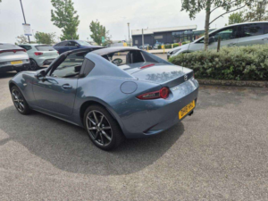 2018 Mazda Mx-5 Rf 2.0 Skyactiv-G Sport Nav in Blue — image 5