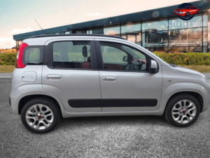 2013 Fiat Panda 0.9 Twinair Lounge in Silver — image 3