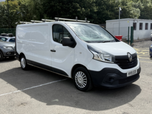 2015 Renault Trafic 1.6 Ll29 Dci 115 Business in White — image 2