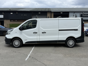 2015 Renault Trafic 1.6 Ll29 Dci 115 Business in White — image 6