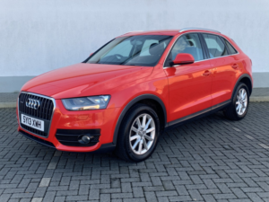 2013 Audi Q3 2.0 Tdi Quattro Se Automatic 5-Door in Red — image 4