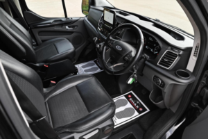 2020 Ford Transit Custom 2.0 320 Ecoblue Sport Crew Van L1 H1 Euro 6 (s/s) 5dr in Black — image 3