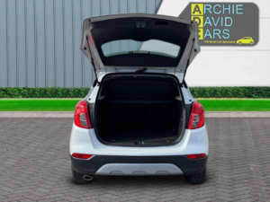 2019 Vauxhall Mokka X 1.6 Cdti Ecotec D Griffin in White — image 5