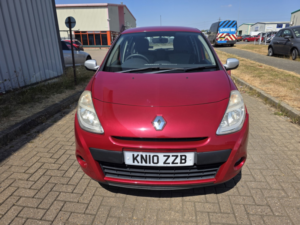 2010 Renault Clio 1.2 I-Music in Red — image 4