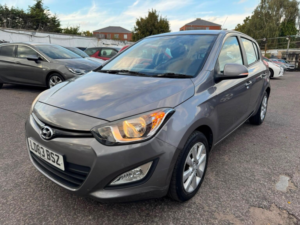 2013 Hyundai I20 1.2 Active Euro 5 5dr in Grey — image 2