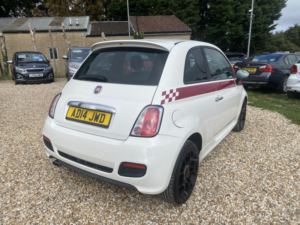 2015 Fiat 500 0.9 500 0.9 Twinair 105hp S in White — image 4