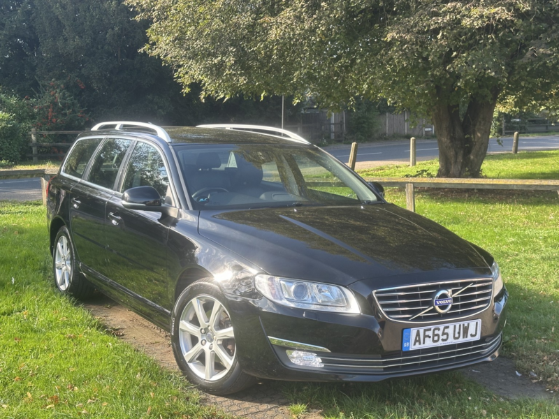2015 Volvo V70 2.0 Se Lux D4 in Black — image 1