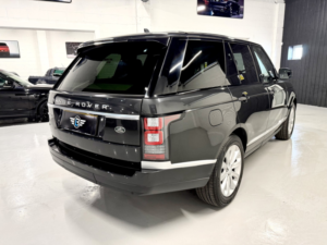 2015 Land Rover Range Rover 3.0 Td V6 Vogue in Grey — image 2