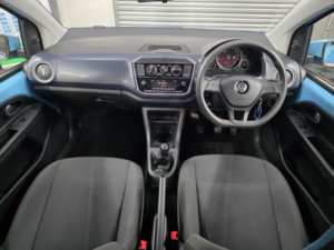 2017 Volkswagen Up! 1.0 Move Up! in Blue — image 3