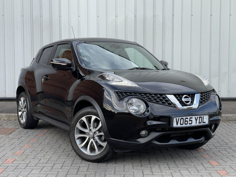 2015 Nissan Juke 1.2 Dig-T Tekna in Black — image 1