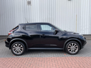 2015 Nissan Juke 1.2 Dig-T Tekna in Black — image 2