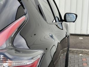 2015 Nissan Juke 1.2 Dig-T Tekna in Black — image 4