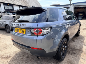 2018 Land Rover Discovery Sport Td4 Se Tech in Blue — image 2
