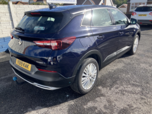 2019 Vauxhall Grandland X 1.5 Turbo D Blueinjection Tech Line Nav in Purple — image 2